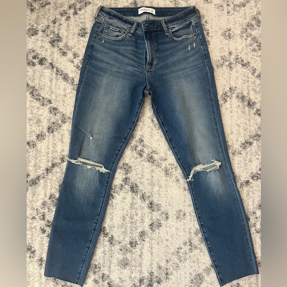 Abercrombie & Fitch Jeans size 8